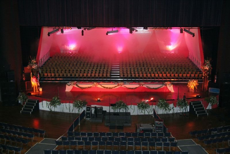 8888_credicard_hall.jpg